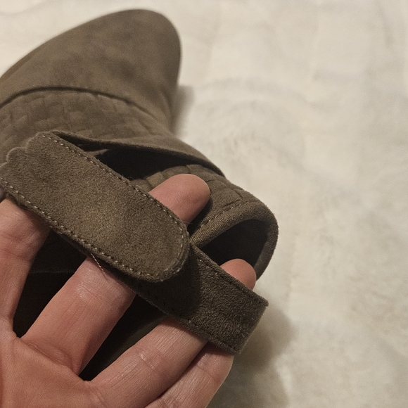 Universal Thread boots - Picture 7 of 10